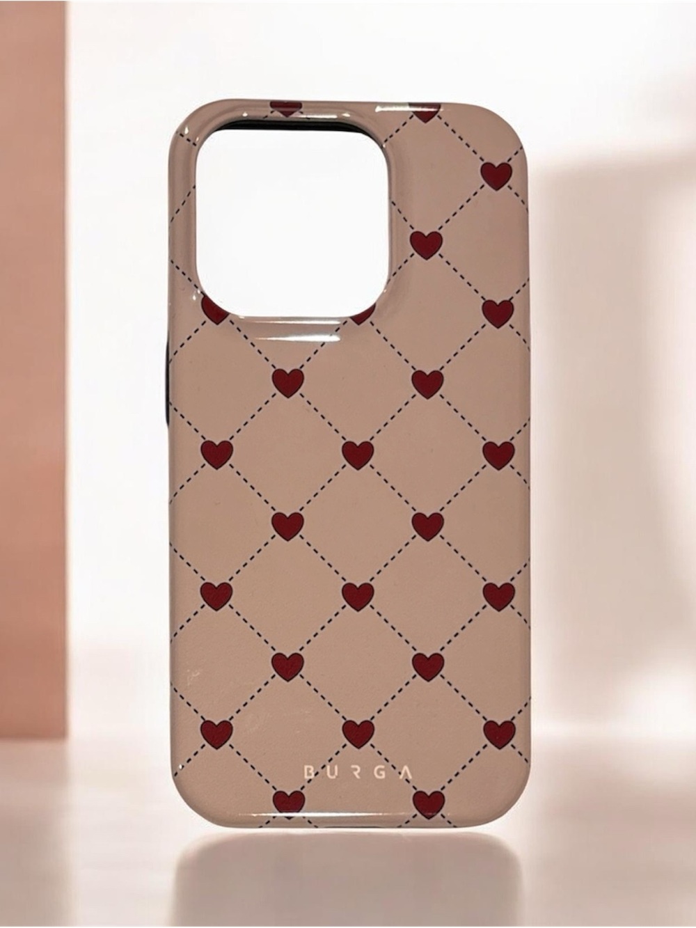 BURGA Red Heart Lattice Tough Case iPhone 15 Pro + Dust Bag